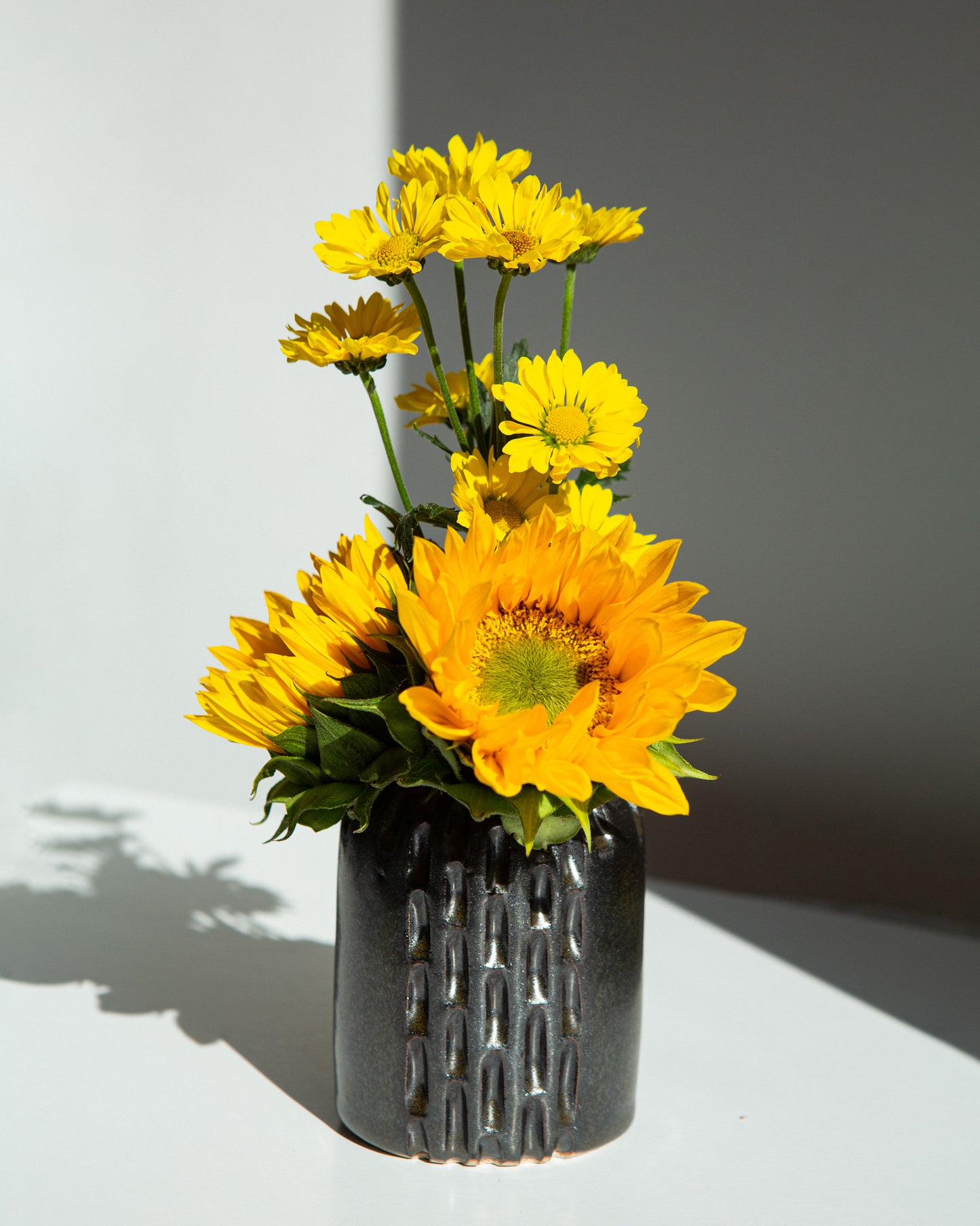 Black Sculpo Vase