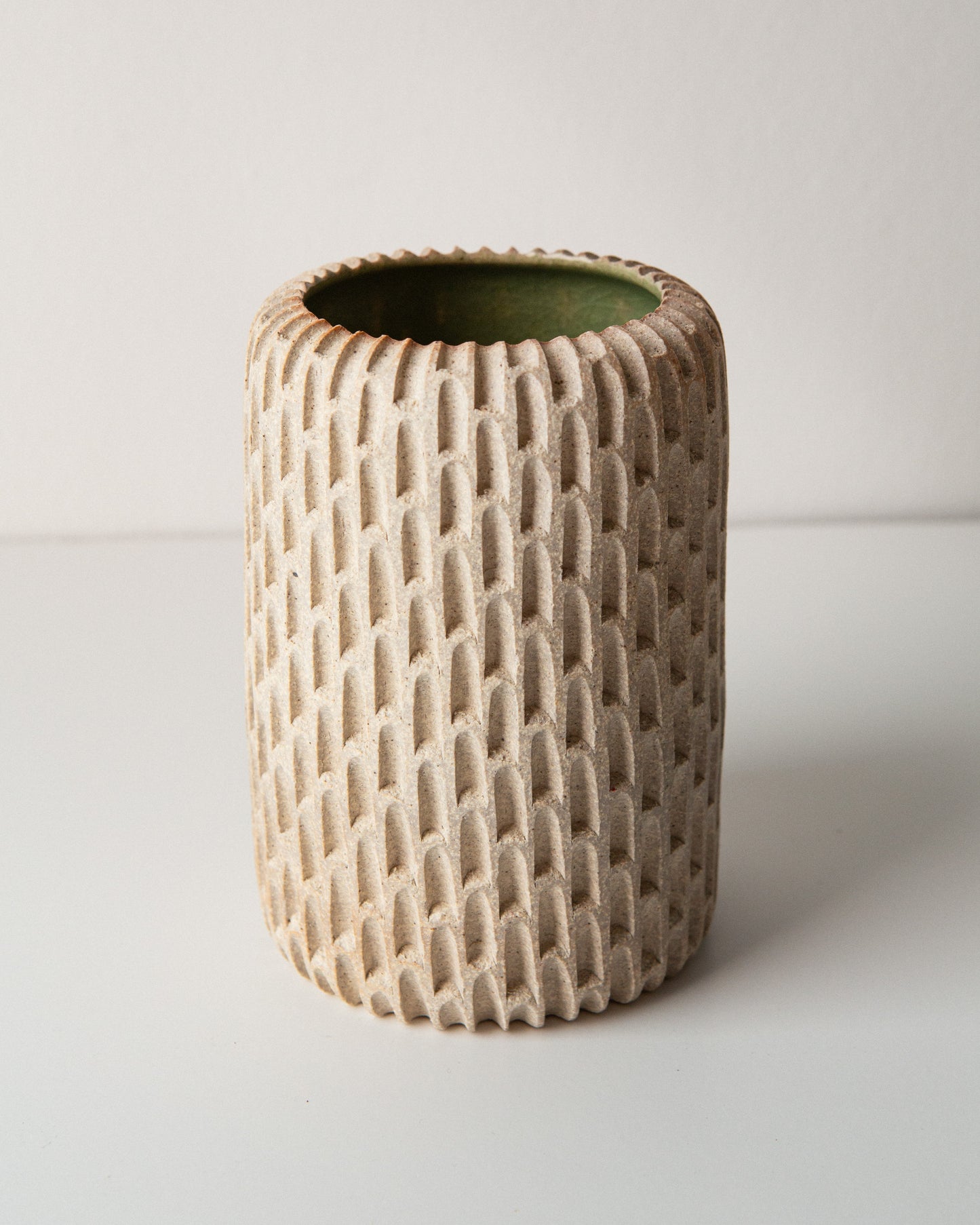 Off-White Sculpo Vase